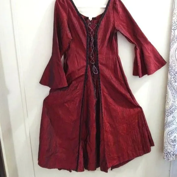 burgundy renaissance dress Renaissance Women's Cosplay 3-Piece Cincher Costume Medieval Dress The Huntress Reminisce Brand 1X-2X